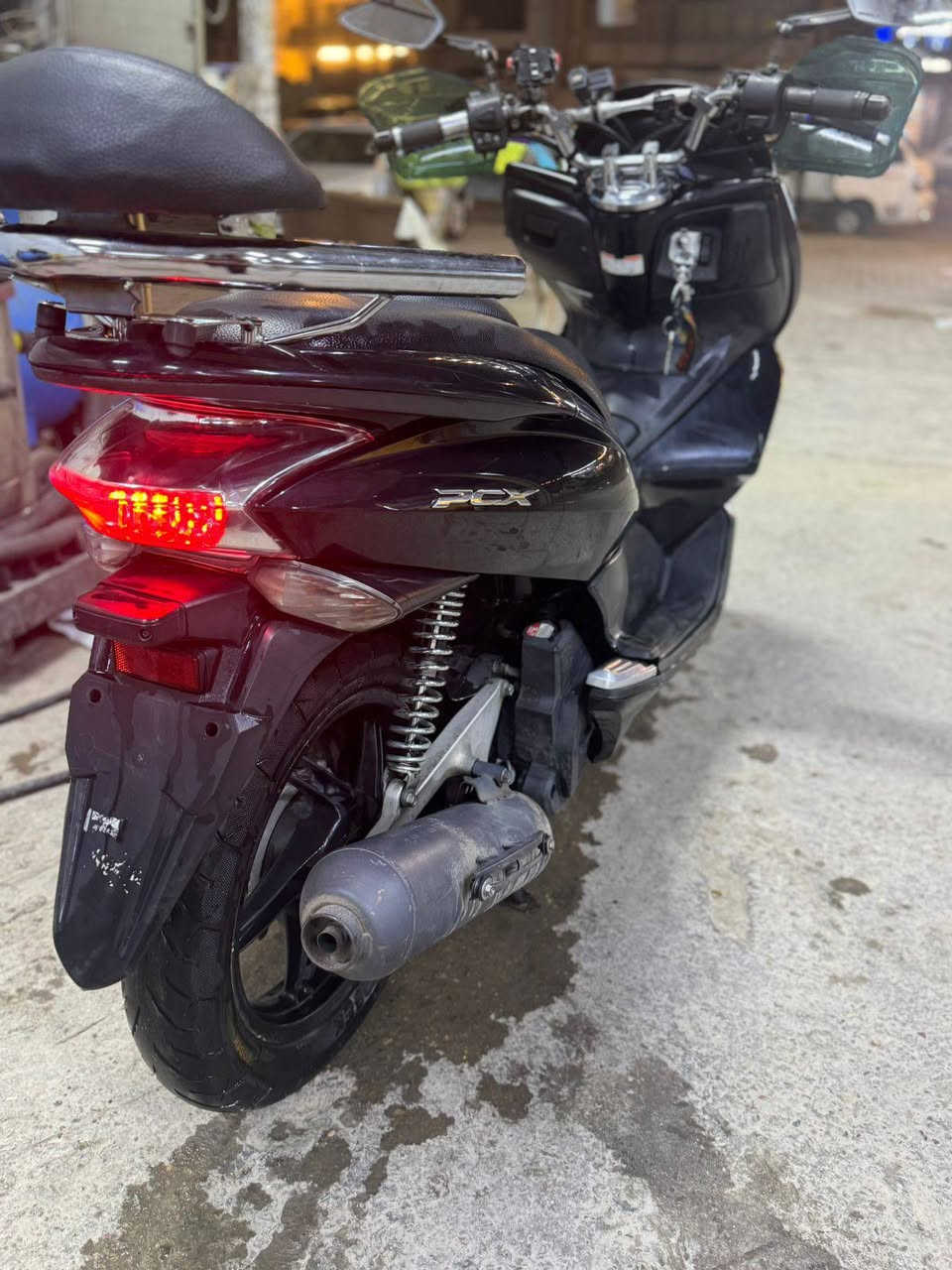 كولشي وسعره واكو خدمه توصيل اذا تريد
***********
