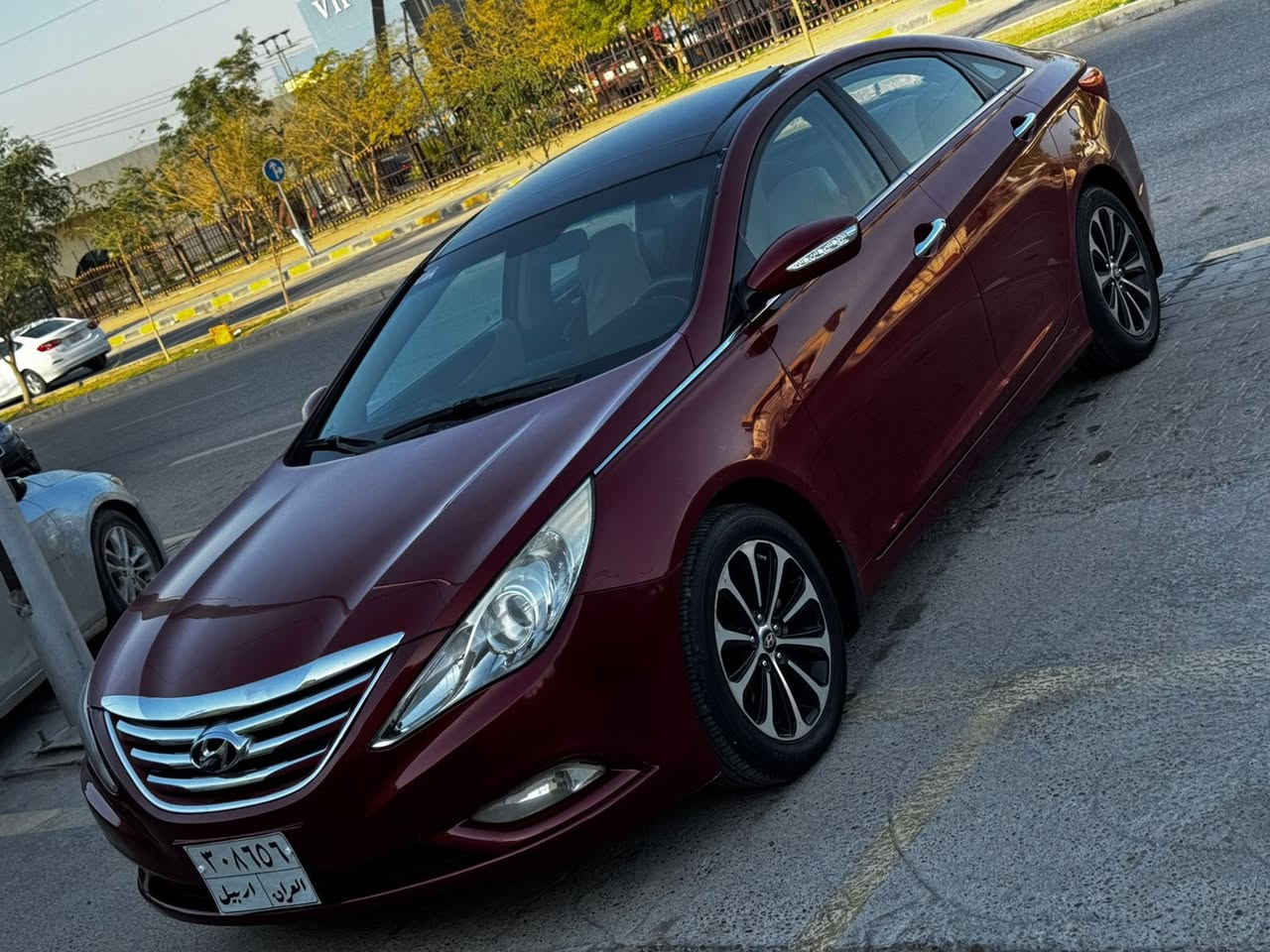 سلام عليكم 
اللبيع أو مراوس 
سوناتا موديل 2011 رقم اربيل تريد تحويل تريد وكاله 
وارد خليجي كفاله عده شبر صبغ بالدور الخلفي فقط 
مواصفات سياره 1/1 ما عدا البصمه
شاشه كبيره 
كامرا خلفيه 
دواخل عسلي 
بني راما فتحتين 
محرك 2400 دوش 
تبريد قطعتين 
ويل كروم 
أشاره بلمري 
تحكمات ستيرن كامله 

- وباقي المواصفات المعروفة

اخوان سيارة كلش حلوة وجديدة ومابيها نواقص وجاهزة للاخير من كير وتبريد وحدادية  بالكارتون ستوني مسويها  السياره مكينه وكير شرط جدد ومامفتوحات

مكان - سياره - نجف الأشرف 
سعر 107 وبيها مجال كلش قليل 
الاستفسار أكثر***********
السونار مرفق مع الصور
