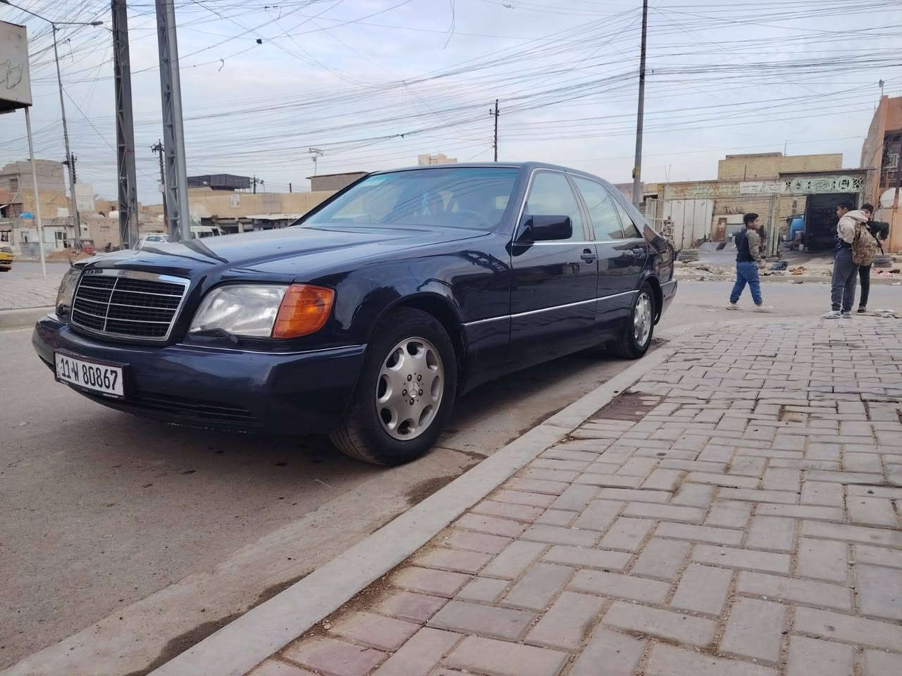 السلام عليكم مرسدس شبح مديل ١٩٩٤ سياره مكفوله من ضربه صبغ عام جماليه السياره مغلفه فيبي ان مكينه بلاد سياره اخت الجديده فول السياره فتحه كشنات كهربائي تدفئه تبريد مكينه وكيه كفاله رقم بغداد دولي بسمي توحيل مباشر سعر ٨٣ وبيهه مجال وترهم مروس رقم الهاتف *********** مكاني بغداد الحسينية مال رشديه
