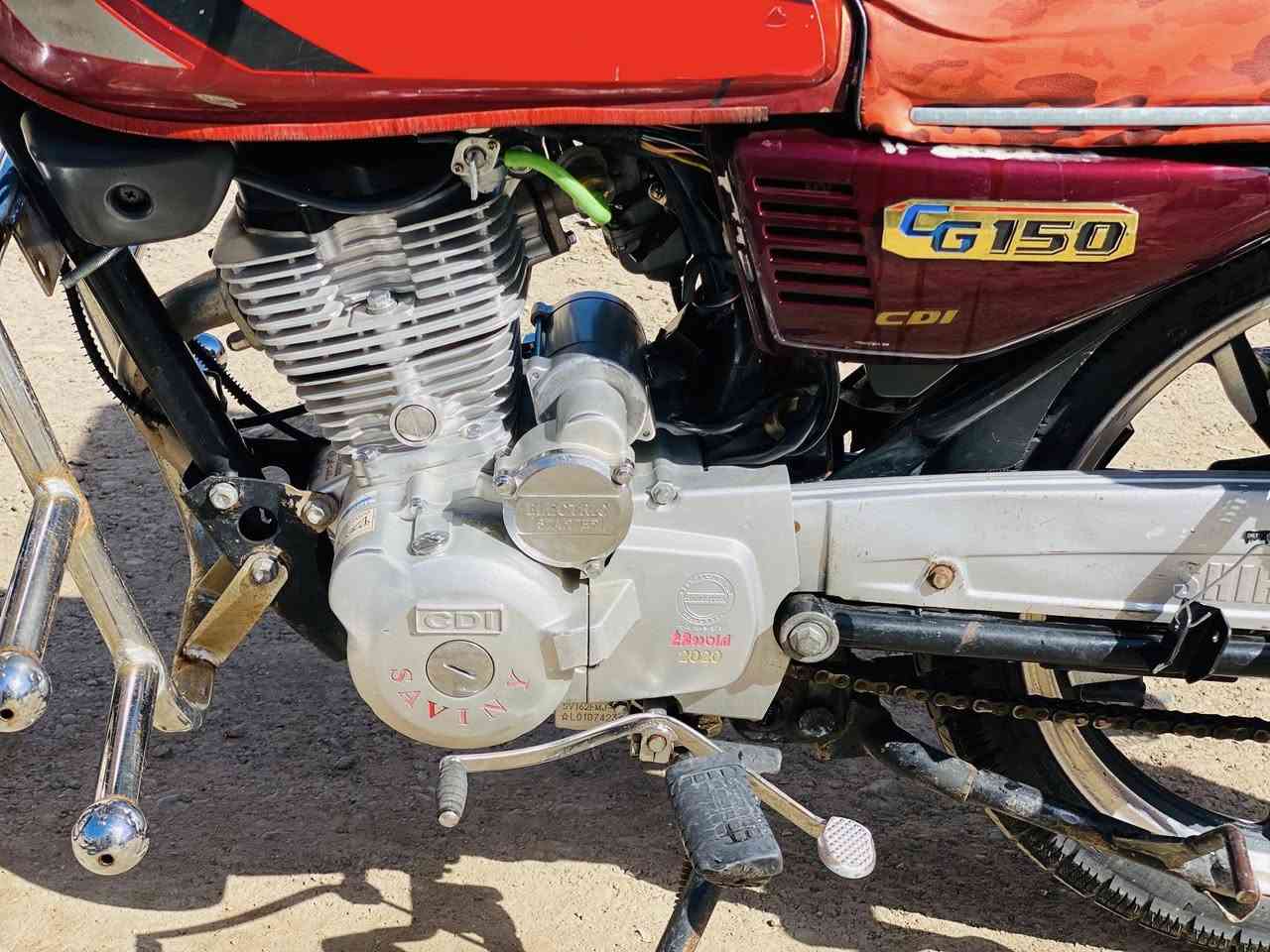 السلام عليكم دراجة للبيع
نوع سيڤان موديل 20 الدراجة نضيفه سعرها 400 
الرقم ***********
