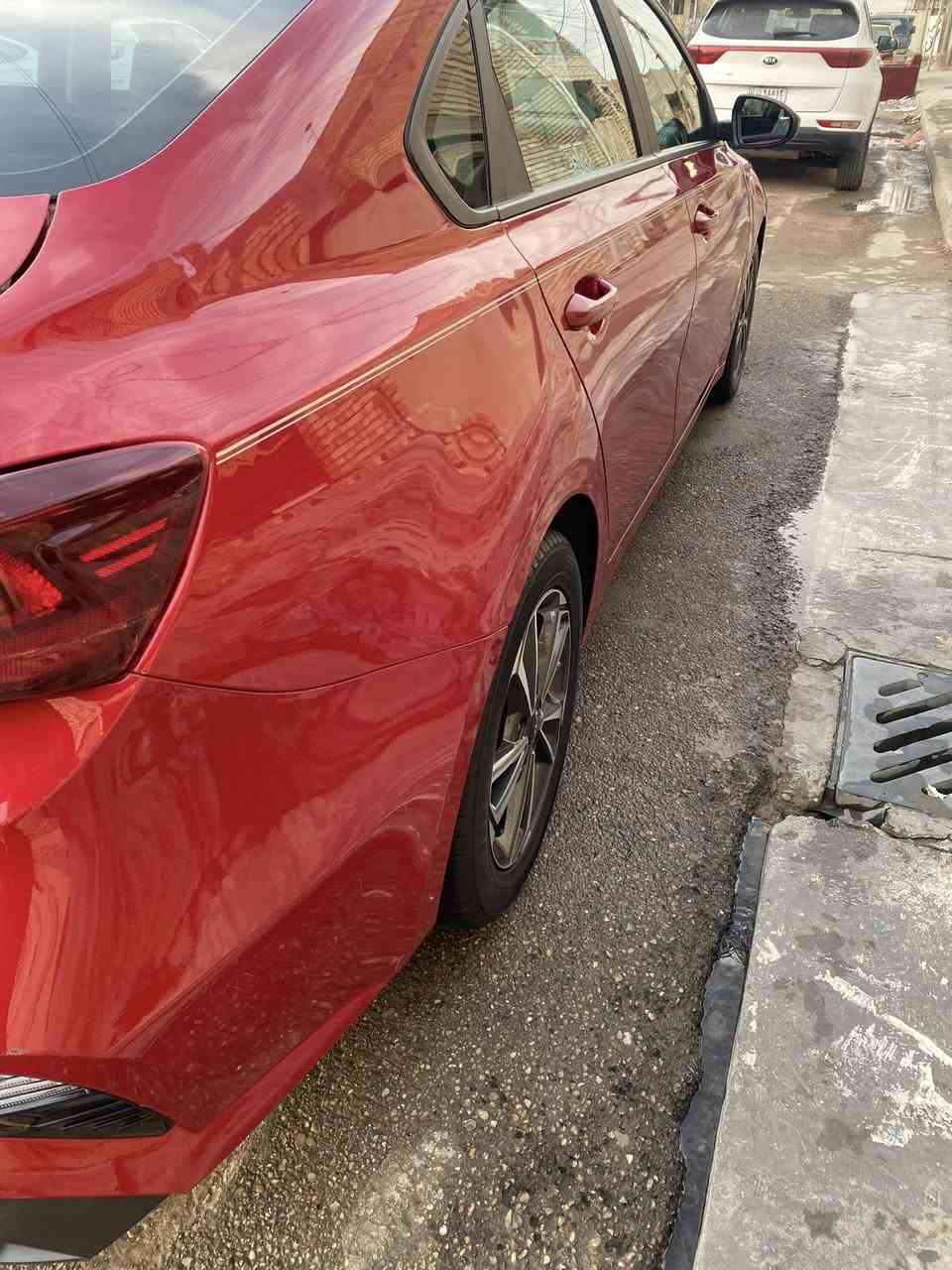 السلام عليكم فورتي موديل ٢٤ ماشيه ٢٩ حلين بدون صبغ بدون تبديل بدون رقم للبيع او مراوس بكي فور اذا اكو مكان سياره سيديه تقاطع درويش صوره حادث بل منشور *********** سعر ١٥٥
