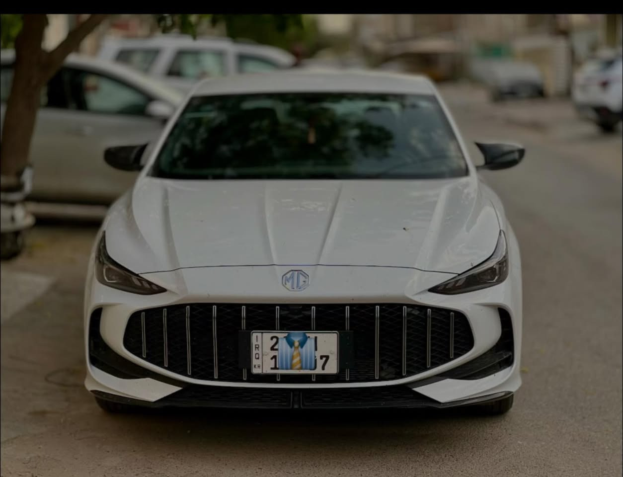 السلام عليكم
MG
2025
مكفوله كفاله عامه
ماشيه 10 الف فقط
رقم اربيل 
فول عدا السلايد
السعر 114 ورقه
مكاني واسط الصويره

‭0773 368 6209‬
