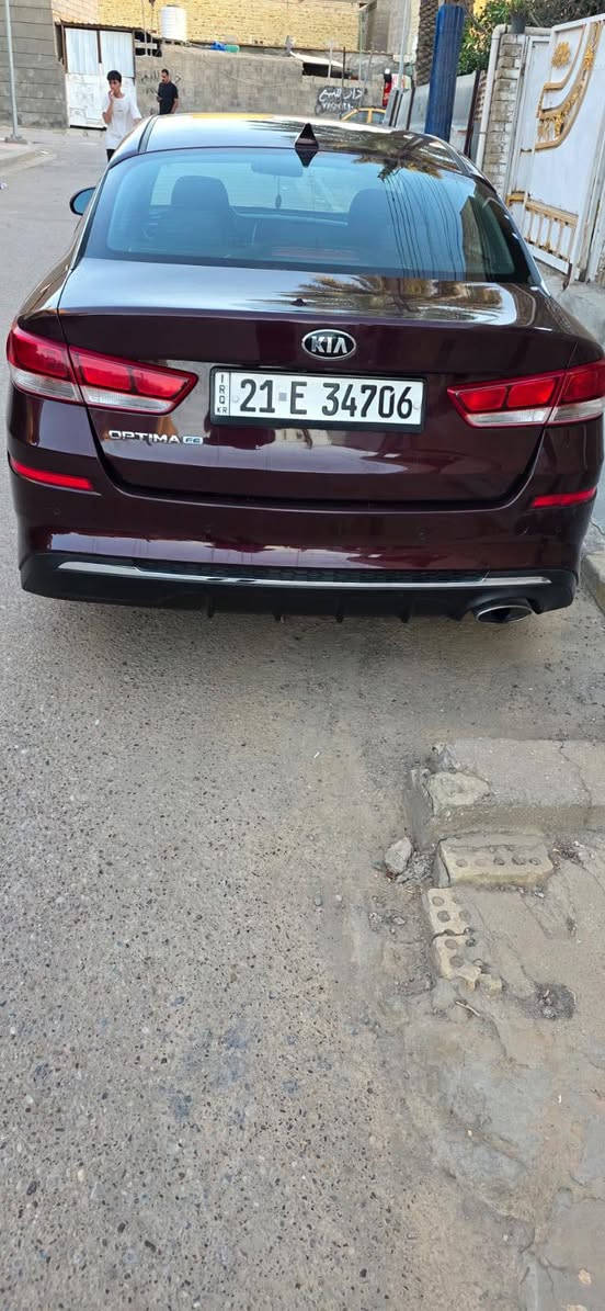 امريكي موديل ٢٠
مبرمجه بانزين عادي

كير ومكينه مكفول

بيها بونيد وبارد بالجاملغ الايمن

وشاصي  

بيها سونار

رقم سليمانيه بأسمي 

مو بأسم شركه السعر 135 مكاني بغداد ***********
