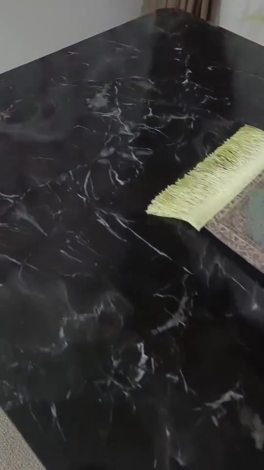 طاولة طعام للبيع بعدهي جديده مامستخدمه  سعرها 50


**إذا كنت صاحب هذا الإعلان وتريد حذفه لأي سبب، رجاءا أرسل رسالة إلى الدعم الفني**