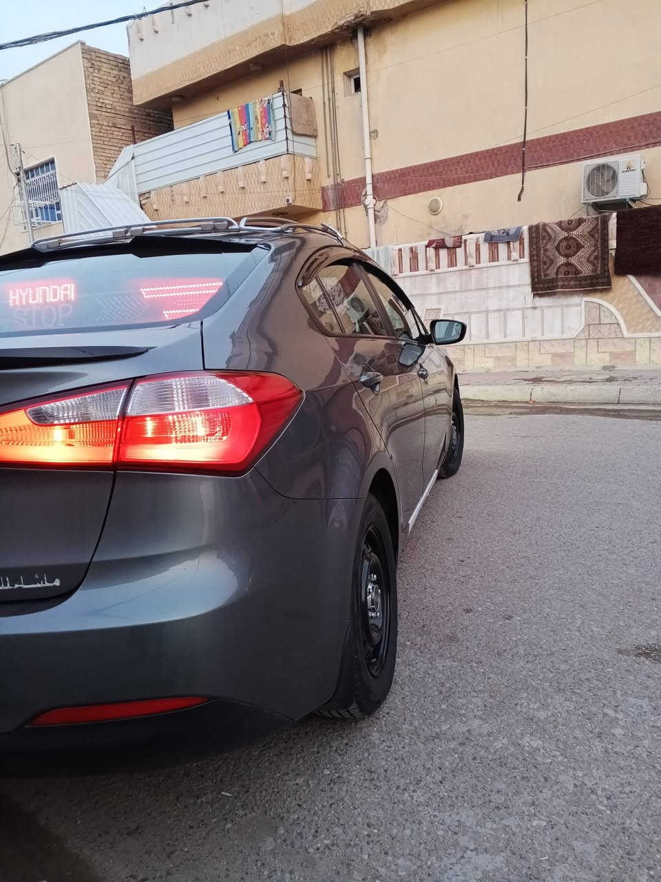 السلام عليكم كيا سيراتو موديل 2016 وارد خليجي سيارة كاملة من كلشي وبسمي تحويل ثاني يوم المكان بغداد السعر 130وبيه مجال الاتصال على الرقم  *********** واتساب
