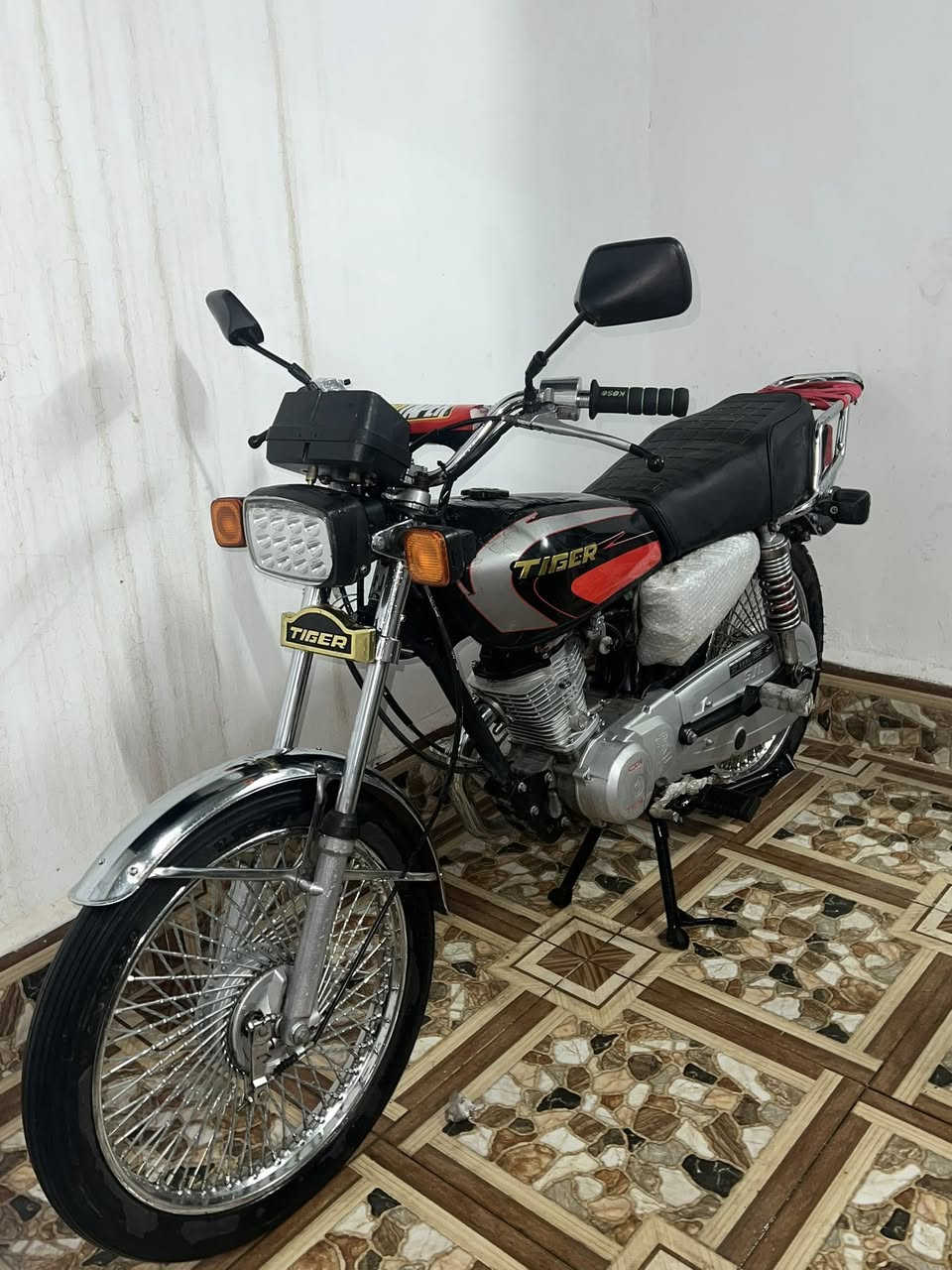 للبيع ماطور تايكر موديل 2020دواجه مابي عيب نقص مابي سعره 375مكاني كركوك ***********
