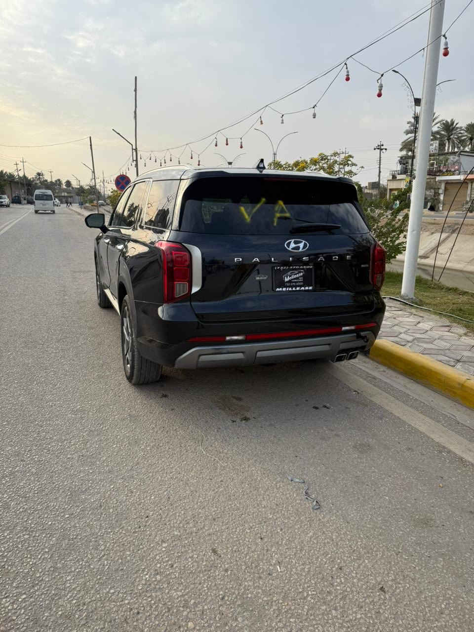 السلام وعليكم
للبيع 

هيونداي بلسايد 

2025وارد امريكي

تبديل باب خلفي وتصليح داير باقي كفاله 

 بجم كبس 

ماشية 2600mi

مواصفات :- 

بصمة تشغيل 

تشغيل عن بعد. 

بصمة ابواب وصندوق

كامرات ٣٦٠محيطي

5كامرات 

حساسات امامي خلفي

المقاعد الاماميه كهرباء

كشنات امامي خلفي تدفئة تبريد

كشنات خزن ميموري 

تدفئة استيرن

شاحن وايرلس

التبريد ثلاث قطع 

التبريد الخلفي تحكم منفصل 

رادار امامي + خلفي 

رادار جانبي نقطة عمياء

قيادة ذاتية 

تحديد مسار

6 منافذ usb للشحن 

فتحة سلايت 

داتو شو

شاشةGBS

اشاير مري 

لدات امامية

بكلايت ليد 

سايد بريك بصمة 

فتح الجنطة كهرباء

 عن طريق البصمة 

تحديد مسار

اوتو ستوب 

4 وضعيات قيادة

مرقم شهداء 

للأستفسار :‭٠٧٧٣ ٢٤٠ ٥٨٢٤‬

السعر 280بيها مجال 

مكان السيارة : كربلاء الحسينية
