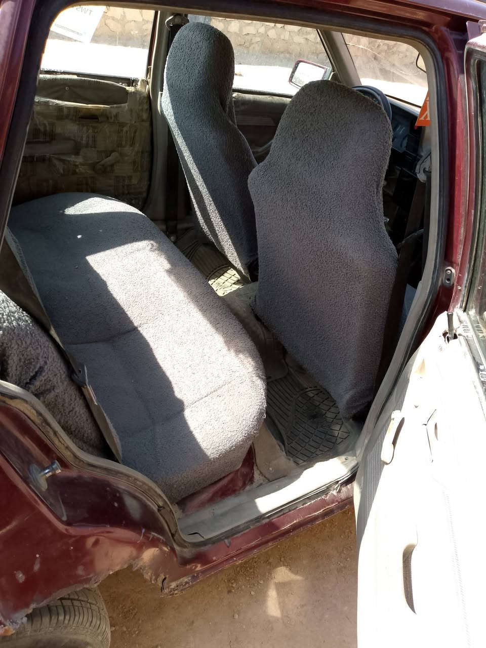 سلام عليكم
كاديت للبيع او مراوس بسياره نضيفه 
سعر 25 
تصال ***********
