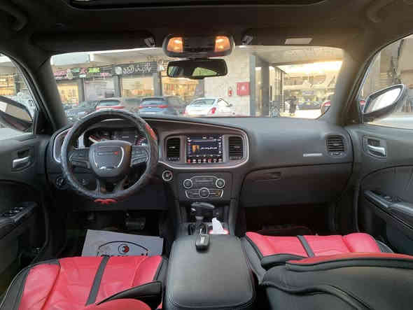 سلام عليكم 
للبيع جارجرGT 
لون كرزي مميز
  
‏‎الموديل 2019
   (خليجي)وكالة ليث العبيدي   
‏‎ موصفات جيتي معروفه فتحه 
رقم بغداد تحويل ثاني يوم 
 العداد: 4000 يعني زيرو
جديده سيارة بمعنى الكلمه 
(سياره مكفوله من الصبغ والضربة والتبديل)
‏‎المحرك : V6.  3.6L 
‏
‏‎المواصفات :•فول 
‏‎شاشه كبيرة 
نظام ملاحة GPS 
‏‎سستم صوت الپاين 
مع سماعات پريميوم 
‏‎فتحة سقف (سلايد) 
لايتات ليد بلادي 
بلوجكترات 
بكلايت ليد بلادي 
جنح خلفي
‏‎مقاعد كشنات مخمل
بعدهن بالنايلون ومغلفات
‏‎ مقعد السائق كهربائي 
حساسات خلفية‏‎
مانع تصادم خلفي . 
‏‎ تشغيل عن بعد 
‏‎ ستيرن كهربائي 
‏‎ محدد سرعة 
‏‎ تلفون بلوتوث 
‏‎ كاميرا خلفية 
هيتر مري
‏‎ مرايا متحسسة للاضاءة العالية 
‏‎ شفتات بالستيرن 
‏‎ دخول ذكي (بصمة)
بصمة ابواب وصندوق
أرضيات بعدهن بالنايلون
كتلوكات الشركة موجودة

السيارة زيرو بعدهة بحالة الوكالة 
وخاضعة للضمان مال الشركة
مكفولة كفالة عامة من كلشي 
حتى الدعاميات شرط مكفولات
اي استفسار تعال خاص او اتصل
***********
العنوان :•بغداد حي الخظراء
