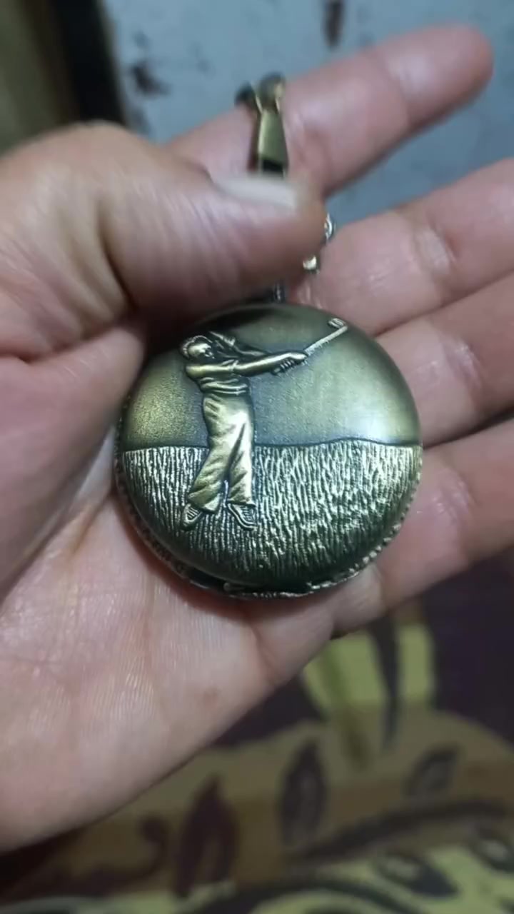 ساعة جيبية نحاس قديم للبيع اوامراوس بخاتم


**إذا كنت صاحب هذا الإعلان وتريد حذفه لأي سبب، رجاءا أرسل رسالة إلى الدعم الفني**