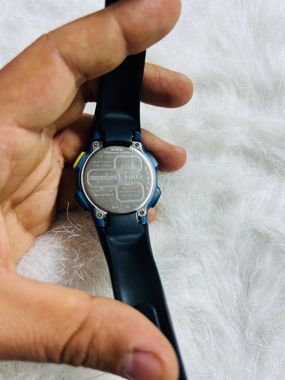 السلام عليكم
ساعه تايمكس باله امريكي اصلي نضافه فول 95% 
منفذ للتاريخ 
اليومي شهري 
اضاءه لد داخلي 
ظغط مي 100m 
لايت جرس منبه 
سعر الساعه 60 ألف 
يوجد توصيل


**إذا كنت صاحب هذا الإعلان وتريد حذفه لأي سبب، رجاءا أرسل رسالة إلى الدعم الفني**