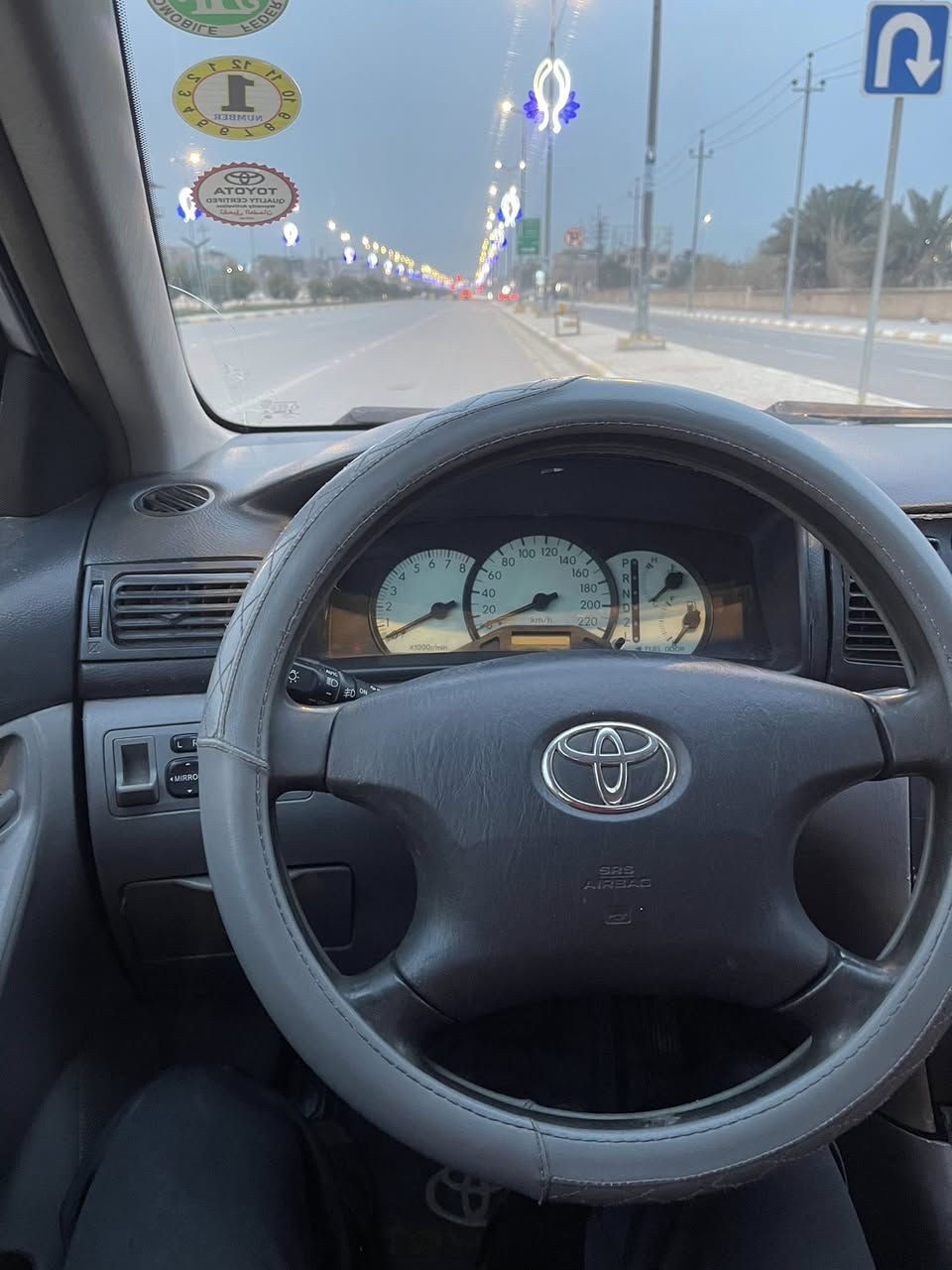 سلام عليكم كورلا ‏بيكاجيو للبيع موديل 2000مكنيه 1800السياره حلوه وجهزه   مكينه وكير خير من الله والكشر كدامك   ضربته جمالغ خلفي  بس مصبوغه عام شراط لا كصه ولاجفيه ولا كلبه جانت جرده ورشيته   كهربائية كله شغال تايرات جداد حداديه حلوه     مكاني كربلاء رقم الموبايل ***********  السعر 65 وبيه مجال
