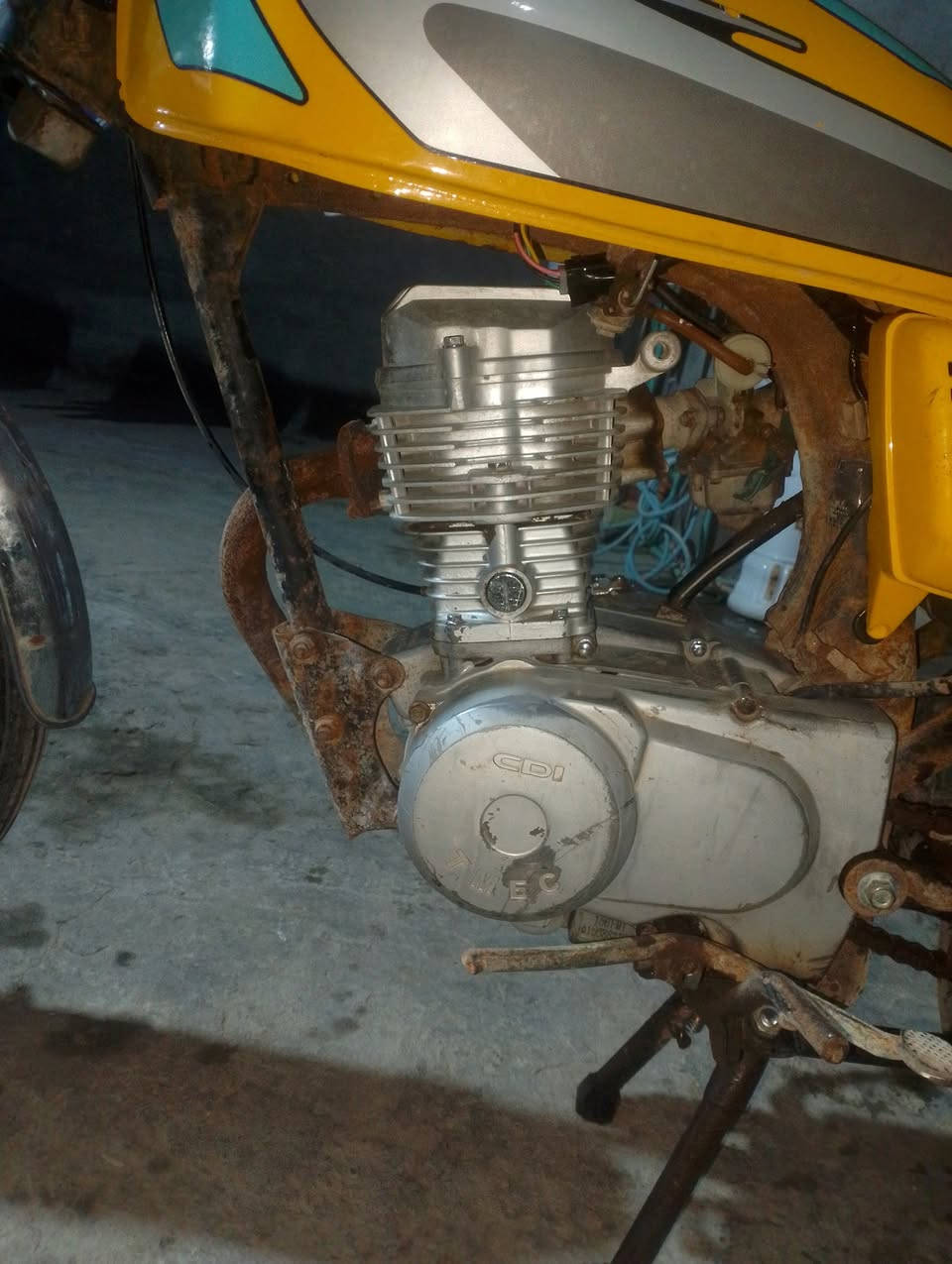 سلام عليكم دراجه للبيع موديل2015كلك السعر 350وبيه مجال بسيط مكاني الرفاعي للستفسار *********** وخاص مفتوح دراجه خير من الله
