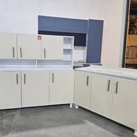 خزائن • للبيع • ديكور منزلي