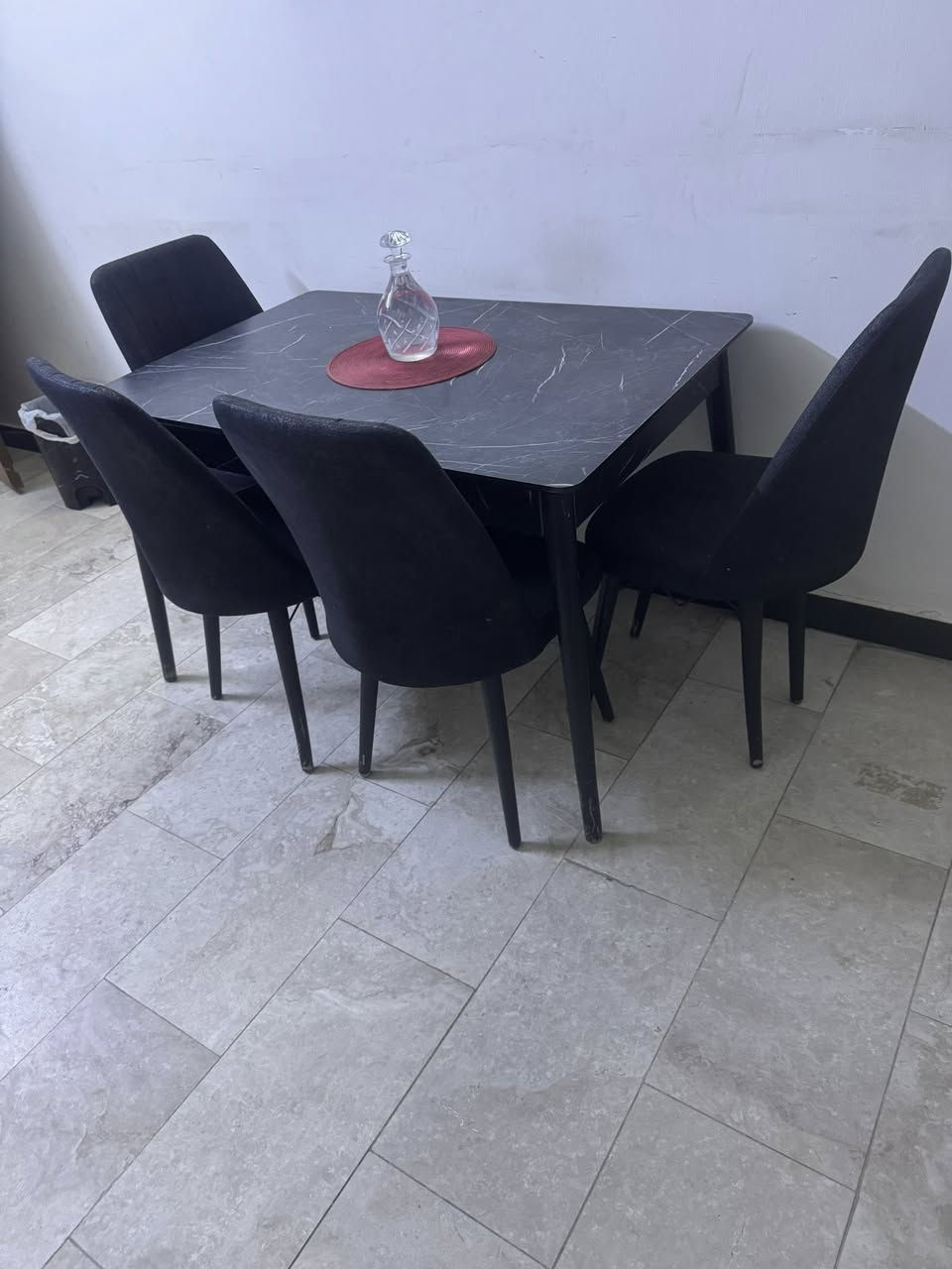 السلام عليكم  هذه الاغراض للبيع


**إذا كنت صاحب هذا الإعلان وتريد حذفه لأي سبب، رجاءا أرسل رسالة إلى الدعم الفني**