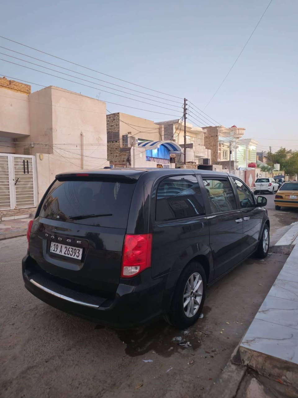 دوج كرفان sxt موديل 2018 للبيع او المراوس حسب القناعه رقم كربلاء تحويل ثاني يوم حادثهه نص الصندوك والجاملغ الخلفي السعر 170 وبي مجال قليل للشراي للاستفسار الاتصال ع الرقم *********** بي واتساب . عمارة, ميسان
