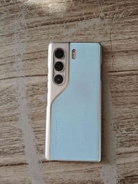 تكنو كامون 40 برو 5G • اسبوع • كامل الملحقات