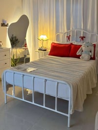 سرير نفر ونص سعره 40 للاستفسار 07726347980