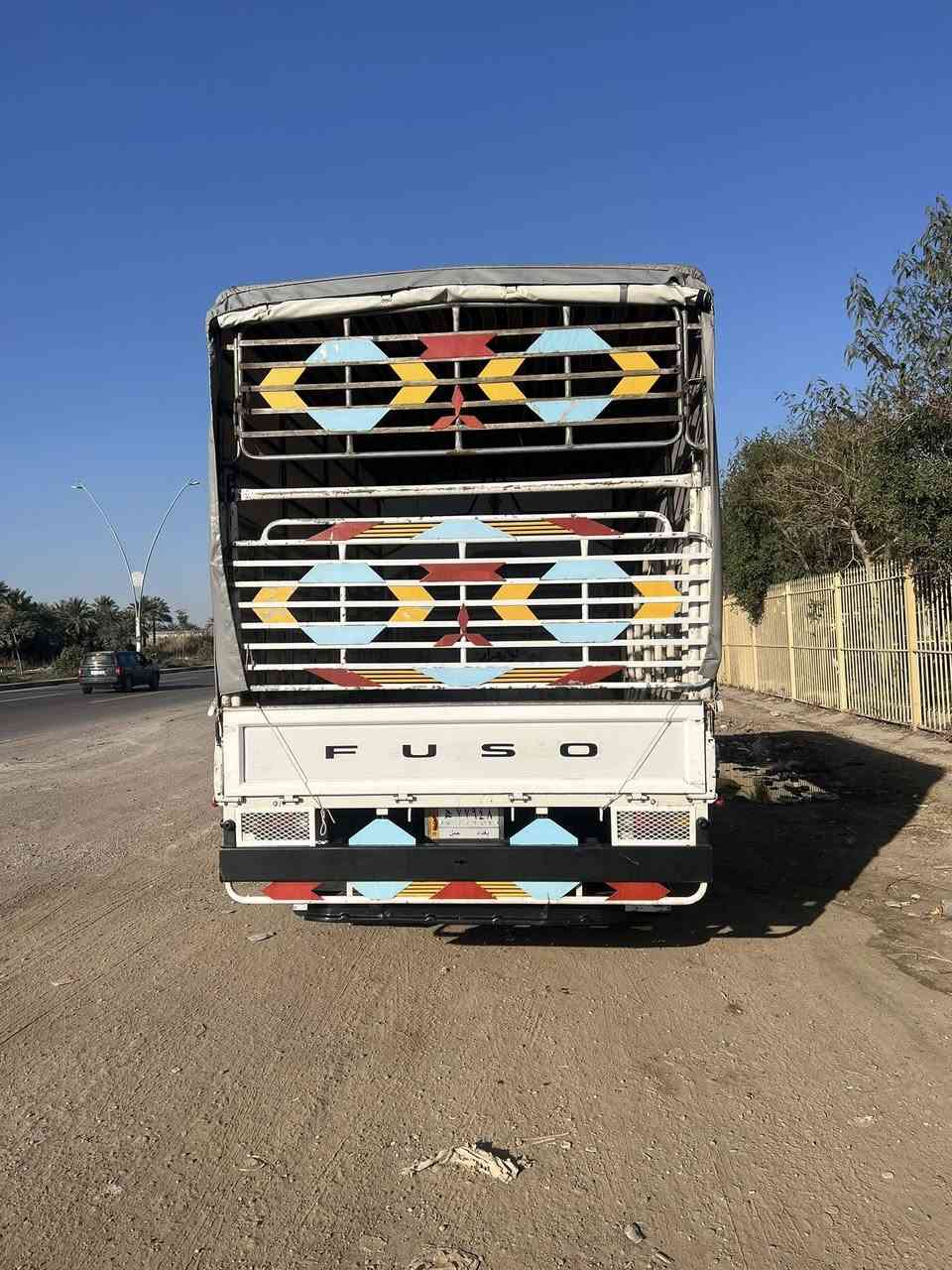 سلام عليكم للبيع كنتر 2023سياره جاهزه بيه ملاحضات خفيفه رقم بغداد                      ***********
