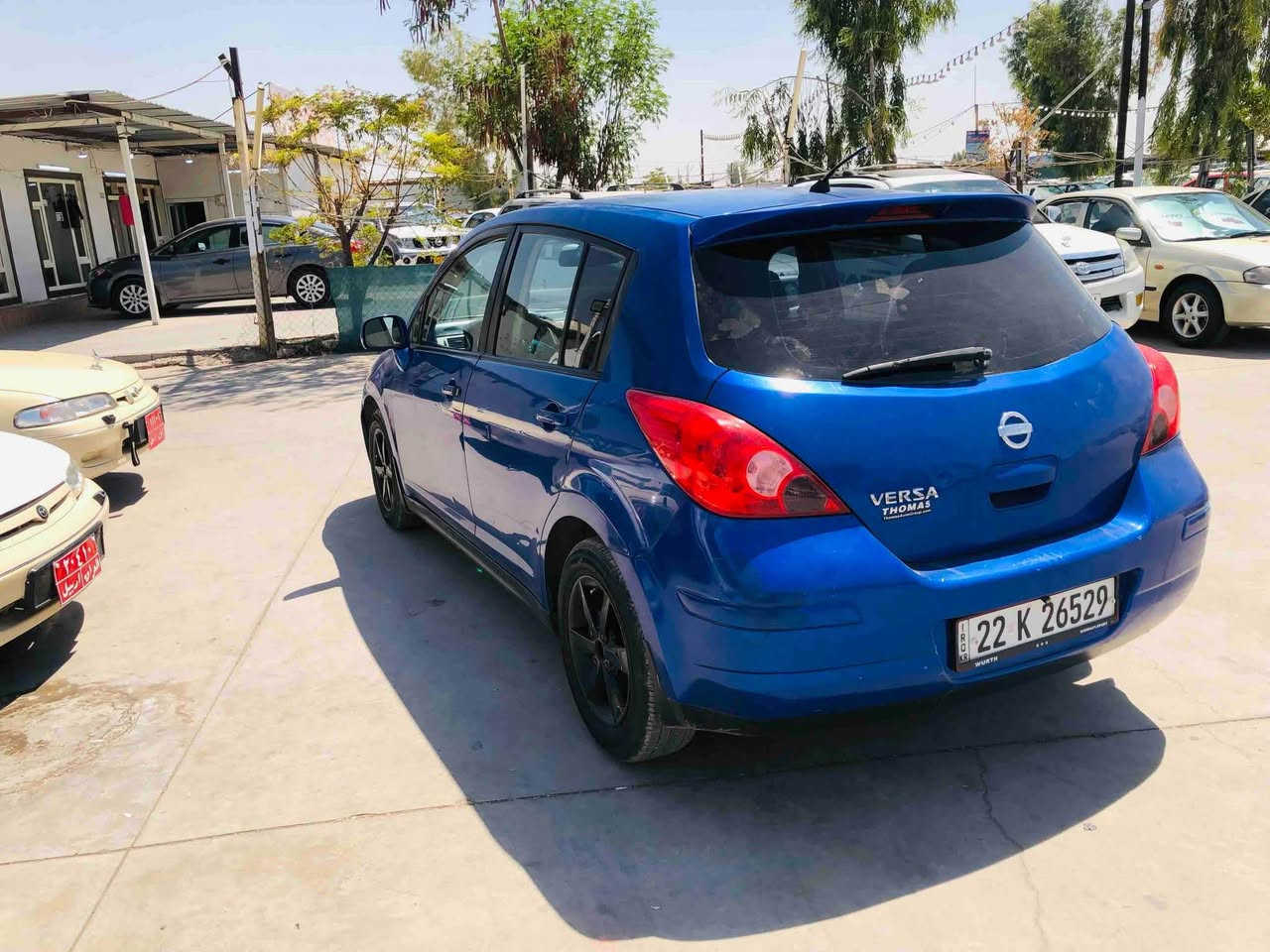 نيسان فيرسا ٢٠١١ مواسةفات svقوفل مةركةزي چوار جام كارةبايي تةحديل سورحة شاشة ئايباد كاميرا ٥پارچةي بؤياغة بي ژوري گيرو مةكينةو تةبريد بة شةرت هةزةو سةنةوي نويية سةنةوي بة ناوي خؤمة بارچةكاني بؤنيت هةردوو چاملغي پيشةوة لةكةل هةردوو دةركاي لاي سةكن 
ژم_*********** أربيل, العراق
