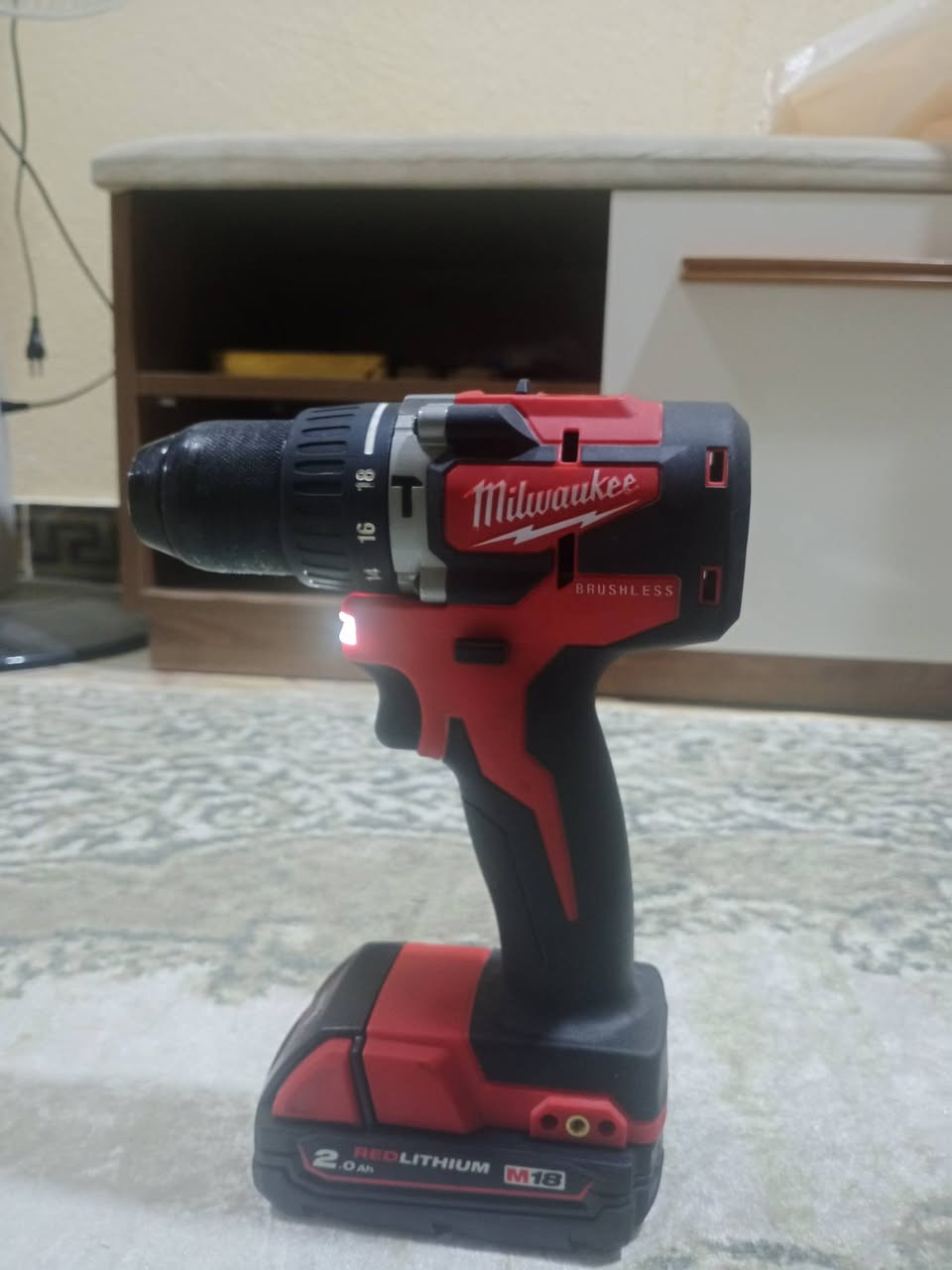 دريل البيع جديد ما مستخدم وموجود وصل الشراء مالته واسم الشركه والماركة مالته سعرة 300  بصرة قبلة حي مهندسين ***********
