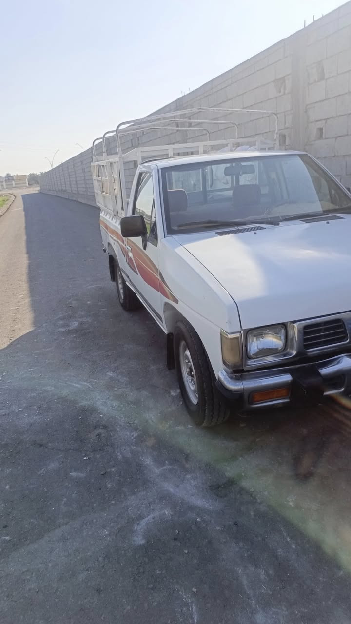 بيكم نيسان موديل 1993 رقم الاماني نينوى كاربون بانزين بيها سنويه 27 شرط التحويل  سعر 38 وبيها مجال بصيط رقم الهاتف ( ‏‪***********‬‏)
