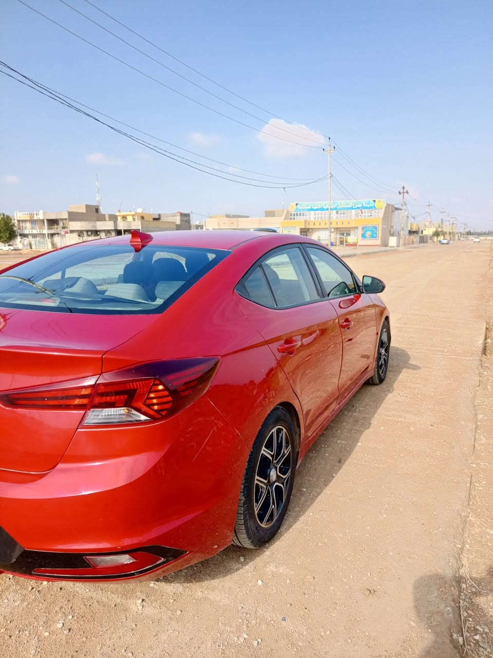 السلام عليكم سياره النترا 2020 وارد امريكي محرك 2000 دوش كير ايتي كفالة كير ومحرك رقم بصره 
كامره دواره تحديد مسار مثبت سرعه مكاني واسط كوت
سعرها 117 وبيها مجال بسيط
للاتصال ***********
