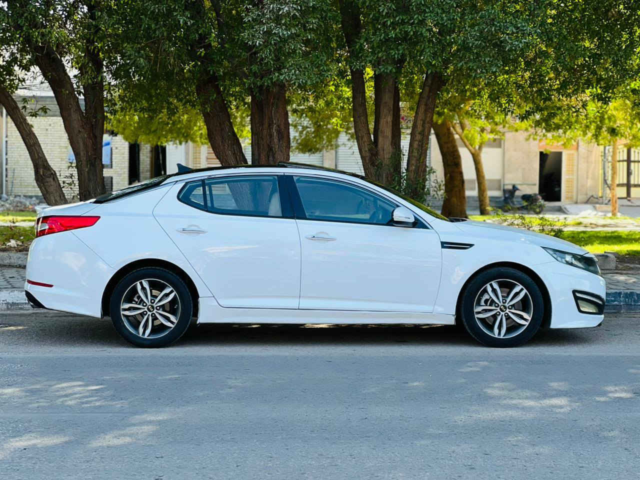 اوبتيما وارد خليجي موديل 2011سعر 102قابل التفاوض سياره بيه رشات صبق الجماليه مكفوله كفاله عامه من الضربه فول مواصفات واحد على واحد بني رامه فتحتين بصمه تشقيل  بصمت ابواب دواخل بيجي جلد عسلي كشن ذكي كهربائي تحكم استيرن مثبت سرعه محرك وكير مكفولات محرك 2400دوش رقم ربيل سنويه 27 حداديه جديده تخم تاير تبريد قطعتين  ثلج🥶  مكان السياره كربلاء المقدسة الستفسار اكثر تصال*********** كربلاء, العراق
