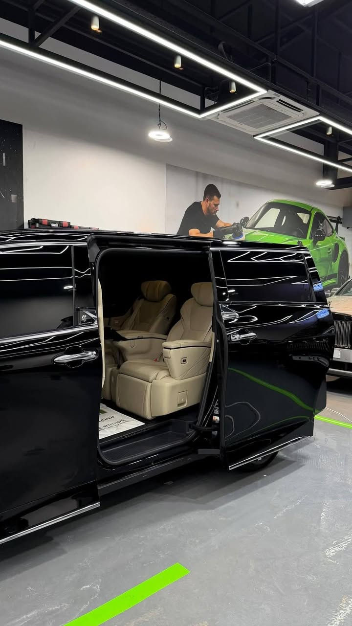 تويوتا الفارد 2024 سياره vip  الوحيدة بالعراق 
غنيه عن التعريف ماشيه 600 كيلو فقط زيرو 
السياره مغلفه ppf فول فول مواصفات 
محرك كير واير بشرط مامفتوح 
سيارة حيل نظيفة كلشي عل بلاد جديد 
سنوية هزة كلشي جديد مدفوع لـ
باسمي السنوية بشرط تحويل وغرامـة
سيارة مابيـها دينار مصرف كامل من كل نواحي

رقم صاحب سيارة ***********
