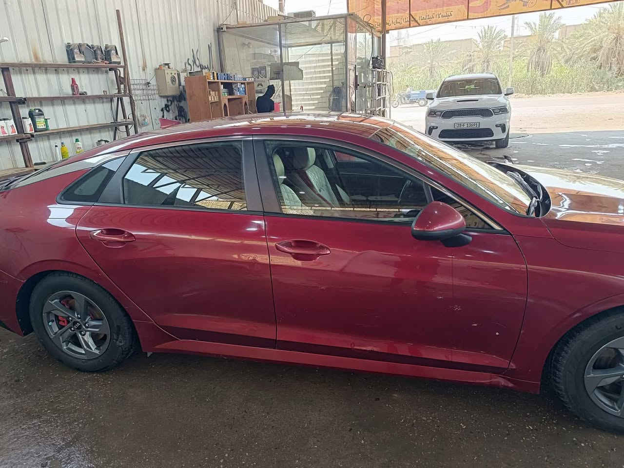 K5 2021
للبيع او مراوس 

اللون ماروني مميز
معوقين مثنى عندي وكاله عامه بيها وبعد سنه وتصير حره

مواصفات 
قياده ذاتيه ؏ الخطوط السريعه
هاند بريك بصمه
مثبت سرعه 
مانع انزلاق حساس أطارات 
بك لايت ليد
كامره دواره
شاشه اعطال
رادار جانبيه
رادار الخطوط البيضاء 
لايتات ‏3 عدسات 
نضام قياده أيكو + سبورت +سمارت +نورمال
بلوتوث + aux + usb
فول تحكم ستيرن
كير أوتو 
ئوتو بريك 
توقف ذاتي عند الرجوع
‏AUTO HOLD
مكينه 1600 تيربو

مكاني ناصريه مركز 

تفاصيل اكثر على الخاص


**إذا كنت صاحب هذا الإعلان وتريد حذفه لأي سبب، رجاءا أرسل رسالة إلى الدعم الفني**