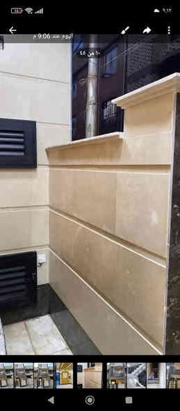 مساحة ٨٠ متر بناء فول درجة اولى 
يحتوي الطابق الأرضي على طرمة زصالة ومطبخ وخدمات وغرفة نوم كبيرة 
والطابق الثاني يحتوي على ٣ غرف نوم وخدمات 
والثالث بيتونة وسطحين امامي وخلفي
البيت كله الواح بورسلين ومزود بشافطات ومأسس منظومة كاميرات وانتريت وكل الغرف ديكور صبغ 
للاستفسار أكثر يرجى مراجعة مكتب الزبيدي الهندسي العنوان حي القاهرة بظهر تانكي المي او الاتصال على: 
***********
