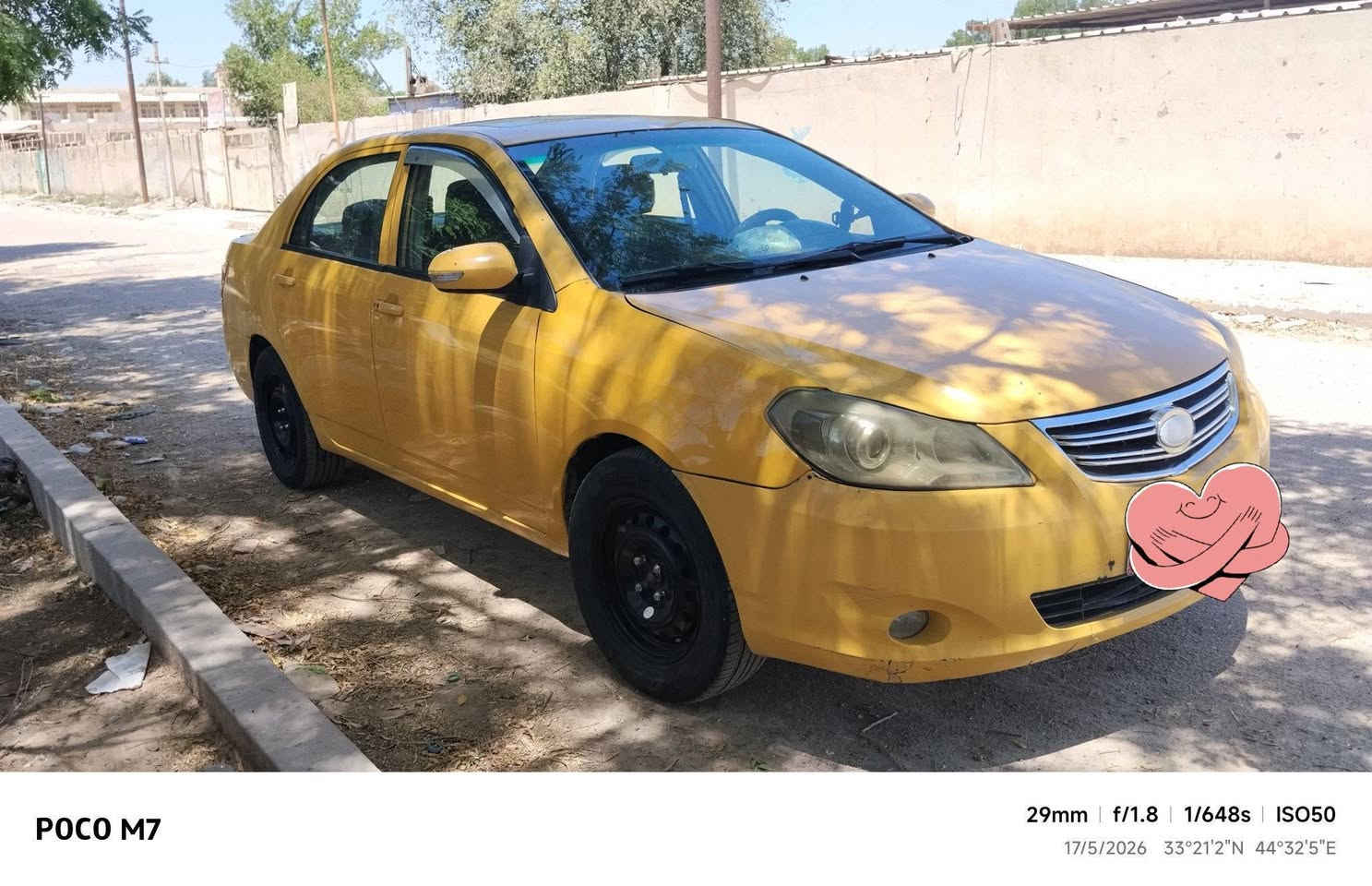 BYD 3G 2013
محرك1800 هوندا كير عادي رقمها بغداد ب اسمي تحويل مباشر مواصفاتها فتحة سقف واشاير بالمري وحساسات خلفية وبصمه واشاره ترحيبية بالمري وتحكم ستيرن تايرات جدد كير ومكينه وصدر خير من الله حادثها بابين وجاملغ مبدلات جدد بدون تعمير 
44 وبيها مجال والشراي بي خير ويدلل  
مكاني بغداد الكمالية 

***********
