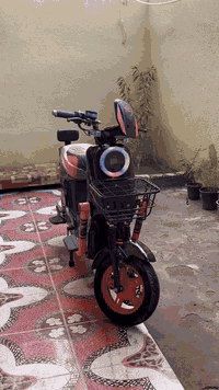السلام عليكم دراجه R9 درع استخدام شهرين  5 بطاريات المكان أبي الخصيب 7706777536               
***********
