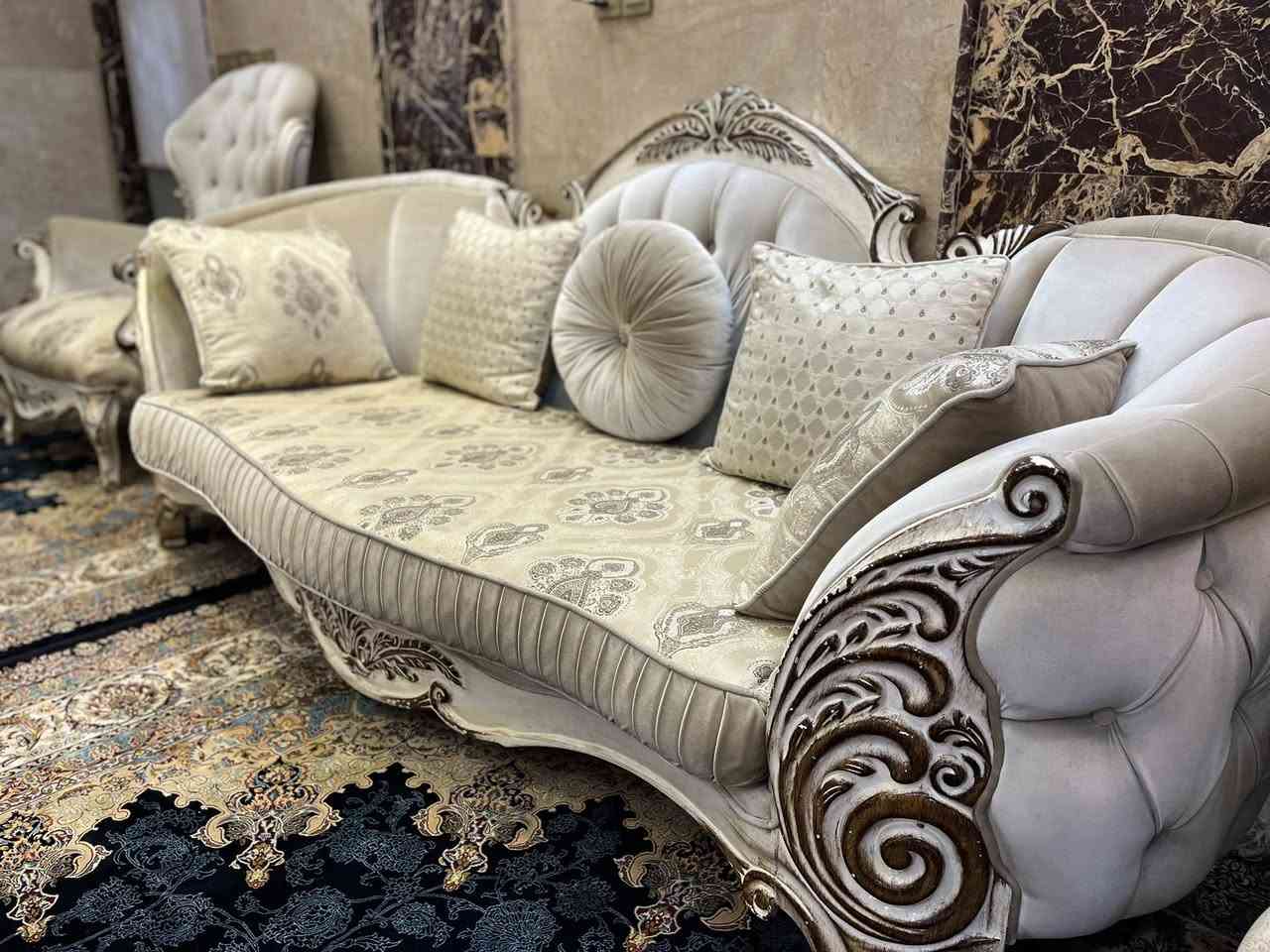 تخم ملكي ايراني استيراد خاص  6 قطع مكاني كربلاء سعر1750 وبي مجال بسيط رقمي ***********
