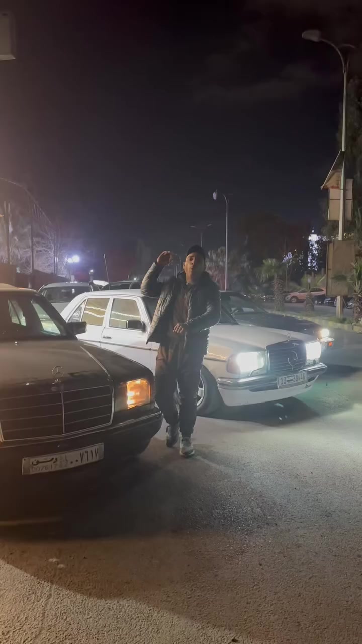 #للبيع في دمشق سيارات الزمن الجميل
العرض الأول
مرسيدس 320 تمساحة بجاهزية سوبر ممتازة
العرض الثاني 
مرسيدس 230 باللون الأبيض الملكي
العرض الثالث
بويك ريكارد 93
العرض الرابع 
بروتون بيرسونا 2009
متابعة للصفحة تم للمنشور لتصلك التفاصيل والسعر
عنوان معرضنا : دمشق بداية طريق باب شرقي
لإقتنائك سيارة أو لبيع سيارتك هُناك جسر آمن للعبور (المُتخصصون)
للتواصل بلال أبو المجد
0988888091
0942264513

0994315104
0945181343

0991426869
0937088995
0933295174


**إذا كنت صاحب هذا الإعلان وتريد حذفه لأي سبب، رجاءا أرسل رسالة إلى الدعم الفني**