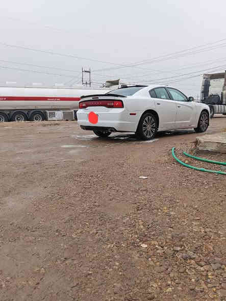 سلام عليكم.
جارجر 2013 حادث خفيف جاملغ خلفي 
بدون ايرباک فول مواصفات 
سنويه لحد 2030.
رقم انجليزي.
رقم بغداد .
تحويل ثاني يوم .
اتصال على هذا الرقم 
*********** بيه واتساب 
*********** وايضاً بيه واتساب
