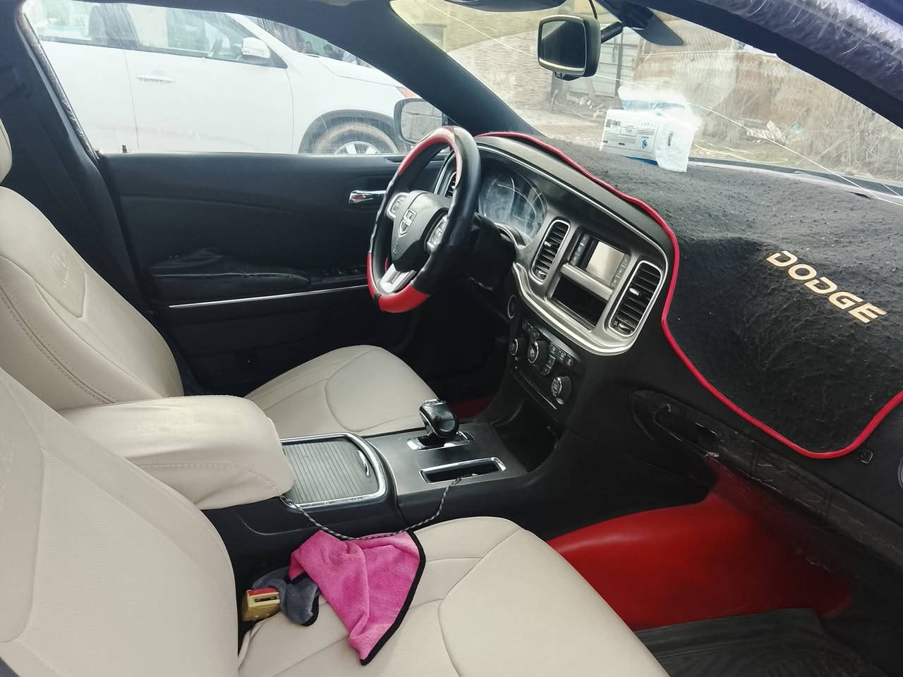 السلام عليكم جارجر 2013 مصبوغ حزام تدفئه تبريد ثلج اجازه جاهزه على 140 حبايه هاي السياره عينك ميزانك السعر 137 وبيها بسيط للشراي رجاء الشراي لا يتصل ترى احنا صاحبين عائله انتصر على هذا الرقم ***********
