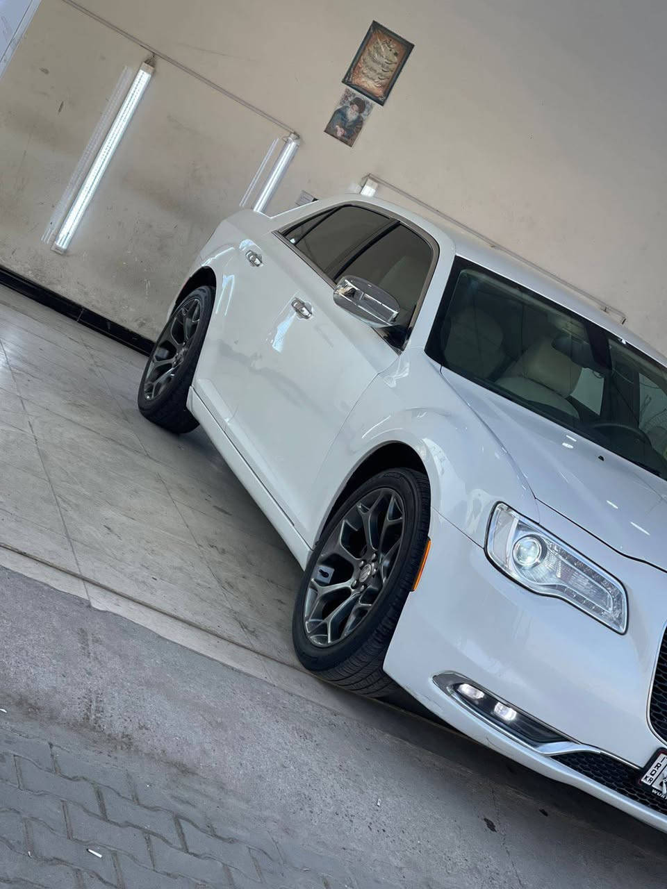 اللهم صلي ع محمد وال محمد ..ياالله
اوباما موديل 2016 ..300s .ادوات ..ادوات ..دخول جديد سياره كسر كارتون جديده بمعنى الكلمه ..جاهزه من كلشي اي نقص مابيها ..كير محرك بلكارتون ..محرك 3600 .كفاله من الكص .. والضربه .. والسرقه .. والعشائر ..ولانتربول ..مكان بصره السعر 105 بيها مجال قليل  *********** بيع فقط بدون مراوس
