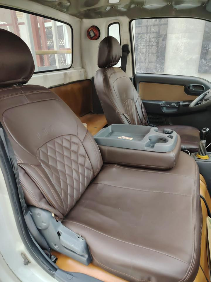 كيا بنكو مديل2018 رقم بغداد الماني مشروع وطني إنكليزي سنويه2028  كير محرك اكسن شاصي رقم شاصي كفاله تبريد ثلج تخم تاير جديد حداده جديده كهربائيات كلهة شغاله السياره بلاديه ع وضع الشركه 
السعر127ورقه وبيه مجال العنوان بغداد الدوره
الهاتف ‭0774 978 1121‬
