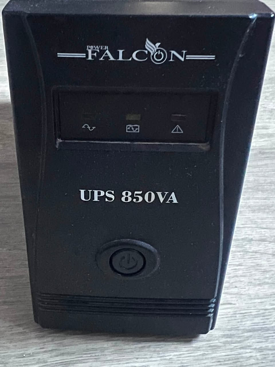 يوبي اس السعة 850v
الجهاز كلش نظيف

ما صار شهر مشتري
 
السعر 50 الف

شباب هاذا رقمي 

بس رجاء بس اليريد يشتري راسلني
 
  الرقم ***********
