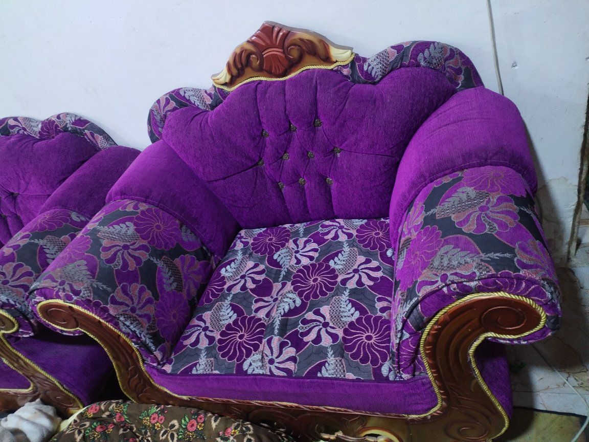 السلام عليكم تخم ١٠ مقاعد حطاطة تكمة ثقيل نظيف جدا بدون اضرار السعر ٢٥٠ وبي مجال قليل للاستفسار خاص اوالاتصال على الارقام التالية ***********
*********** فلوجة قرية المختار
