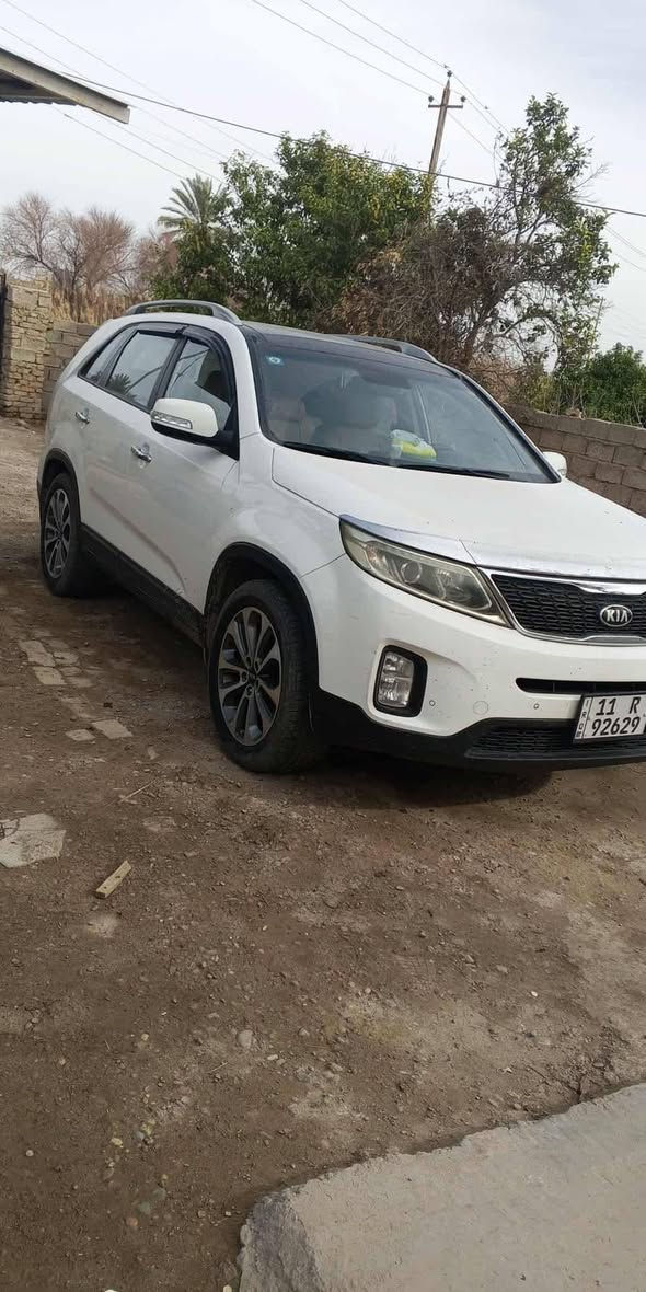 سورنتو خليجي فول للبيع موديل 2014 مكينة 6 سلندر  سعر 195 وبيهة مجال مكاني التاجي ***********
