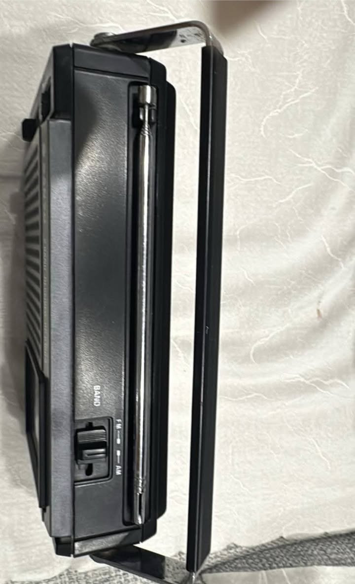 فقط الكارتون ما موجود سانيو لوووووووك اثنين موجات باتري قلم ٤ كهرباء مباشر السعر ٨٥ الف


**إذا كنت صاحب هذا الإعلان وتريد حذفه لأي سبب، رجاءا أرسل رسالة إلى الدعم الفني**