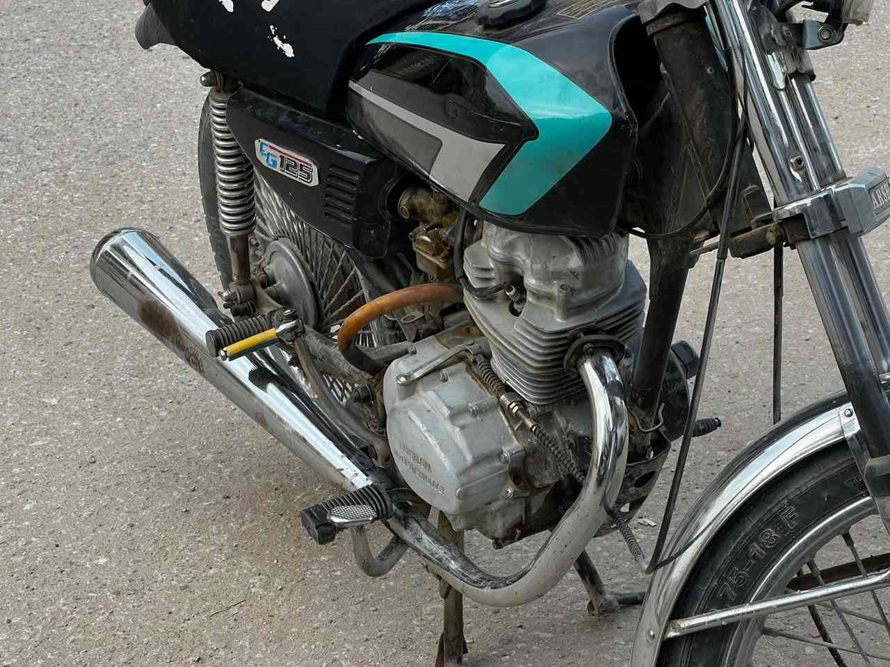 سلام عليكم  دراجه لبيع كلك المكينه بيه صوت بورين. بس مشروطه نضيفه شوفت عينك مكان نجف مقبيل قريه الغدير  السعر 250


**إذا كنت صاحب هذا الإعلان وتريد حذفه لأي سبب، رجاءا أرسل رسالة إلى الدعم الفني**