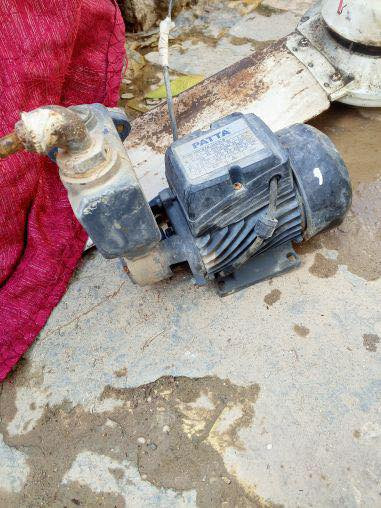 ماطور مي نضيف وكيزر نضيف للبيع سعر ٩٠ مكان حسينيه مال الراشديه رقم هاتف ***********
