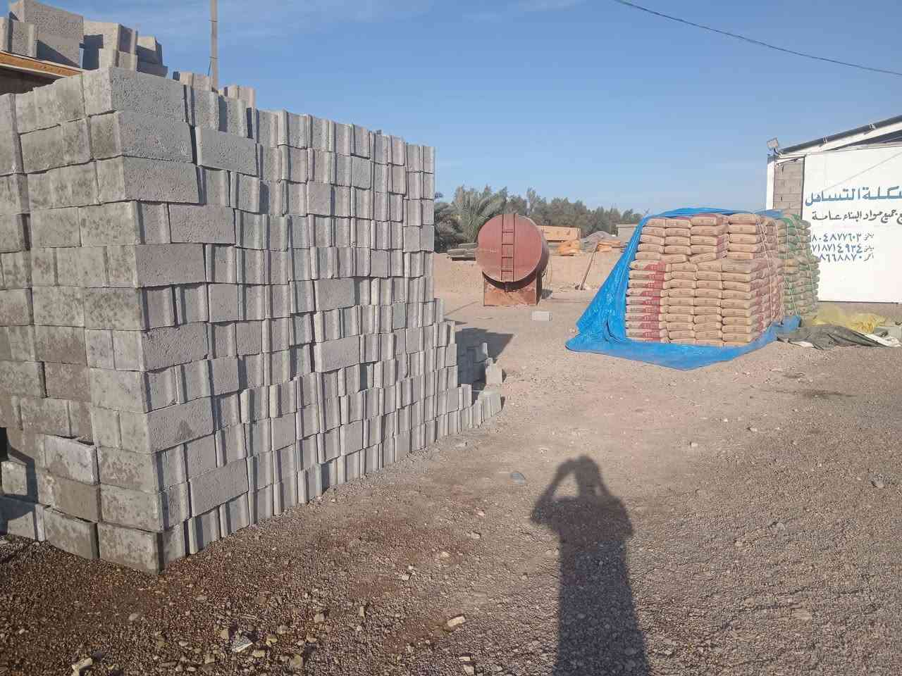 السلام عليكم مكتب وسكله التساهل لبيع مواد البناء حصو ورمل وبلوك للاتصال *********** تقاطع النهروان مقابيل اسواق العزيز

