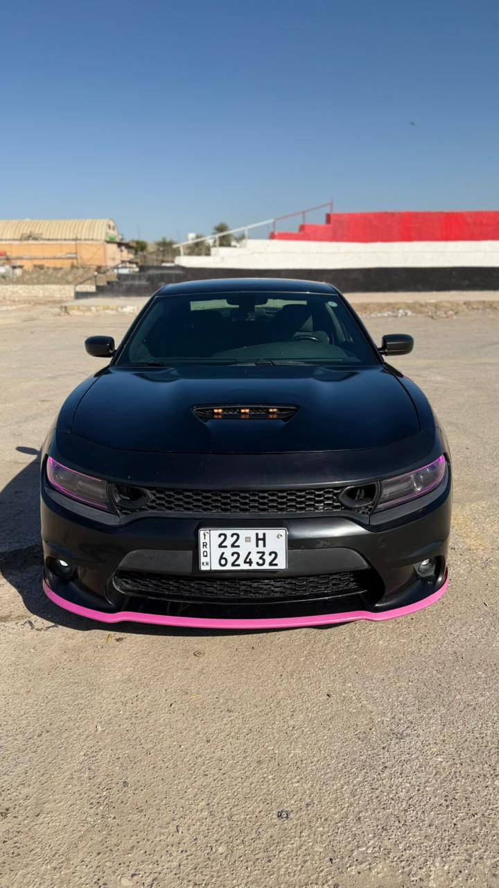 سلام عليكم جارجر sxt
سياره كامله مكمله بيهه رصعات حالوب عدد ٣٠ / ٣٥ تقريبا
السياره محدثه بلكامل بدون حادث 
ماشيه ١٢٠ كم بس 
موديل ١٩ بسمي رقم اربيل
مكاني الديوانيه 
***********
للمراوس ب k8 غاز فقط
