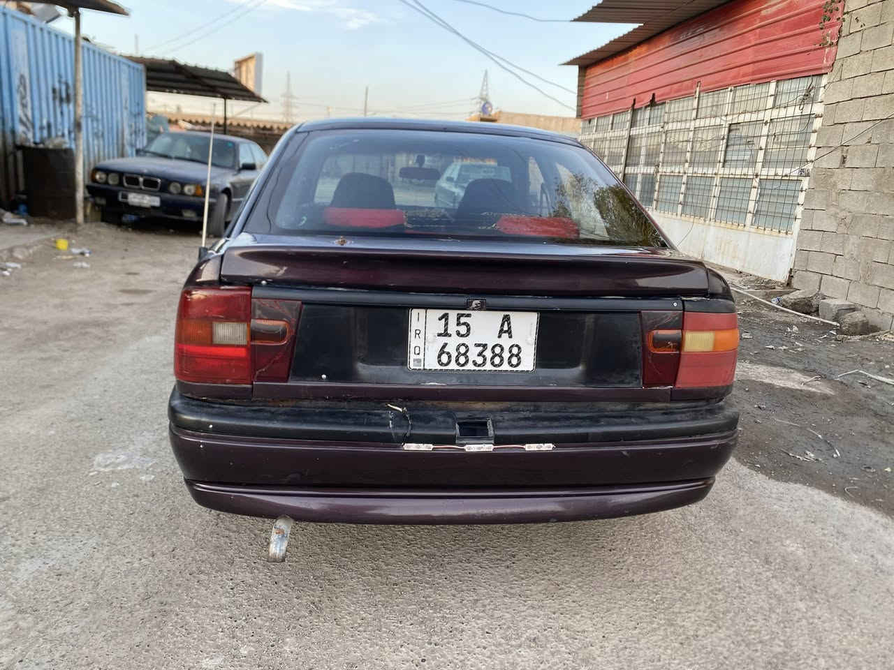 اوبل فكترا موديل94 محرك 18 رقم انبار انكليزي
 سنويه جديده نهايه ال28
تحويل مباشر  احولك غرامات ماعليها مصفره 
 باور ستيرن قايش عريض 
 كير جديد محرك  بيه بدايه تبخير 
صدر نضيف زوج تاير جديد داخلها نضيف مابيها خياس
كهرباياتها شغاله بيع او مراوس مكاني تكريت الديوم السعر 21  مراوس شعندك كلشي وسعره  اخوان هاي تفاصيل السياره حتا ما تسألني شبيها مابيه موضح كلشي 
 ‭٠٧٨١ ٦٩١ ٤٦٣٢‬
***********
