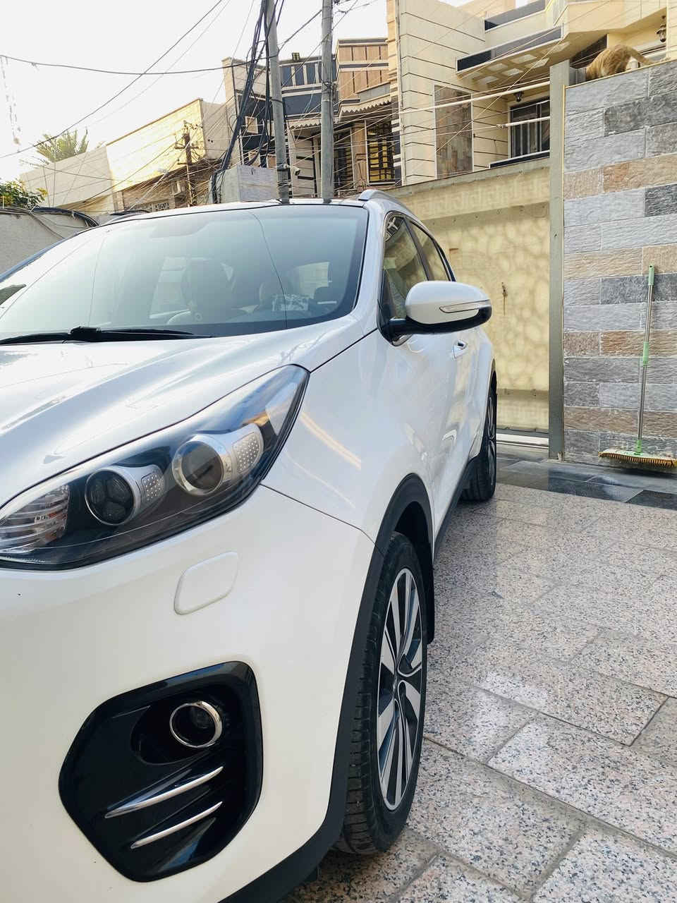 كيا سبورتج موديل 2019 خليجي فول واحد على واحد مكفولة ماشية 46600 لف بغداد على إيدي نظيفة من كل النواحي 
السعر 21500$
مكانها كاظمية ***********
