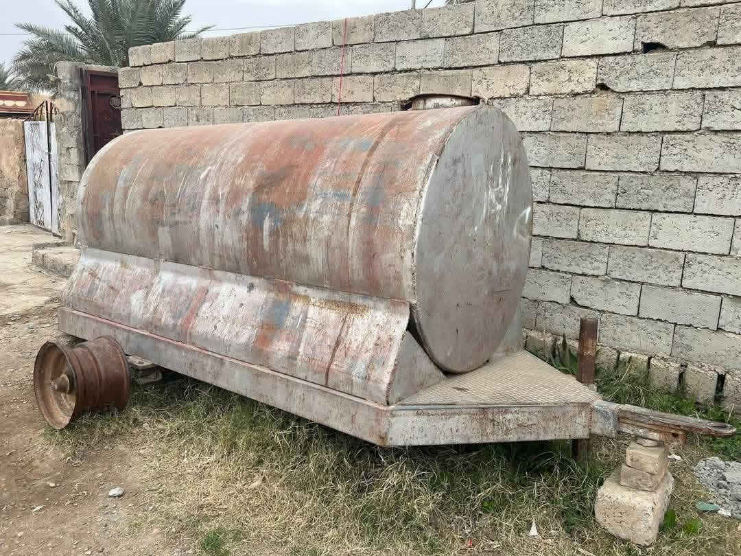 السلام عليكم مقطورة للبيع السعر 800
***********
